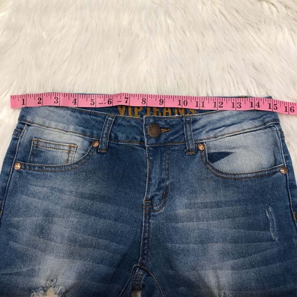 VIP Distressed Jeans 👖 - Picture 9 of 12